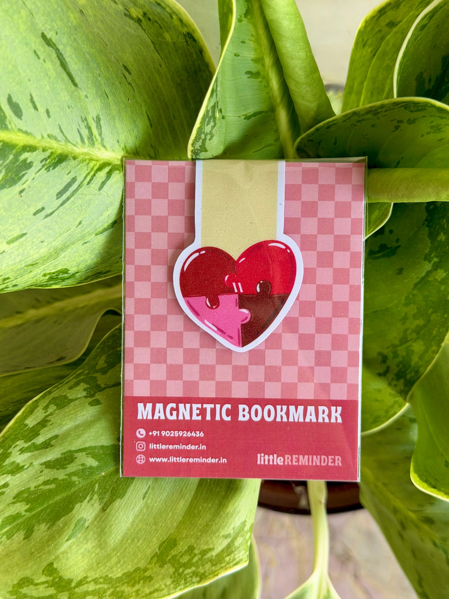 Puzzle Heart - Magnetic Bookmark